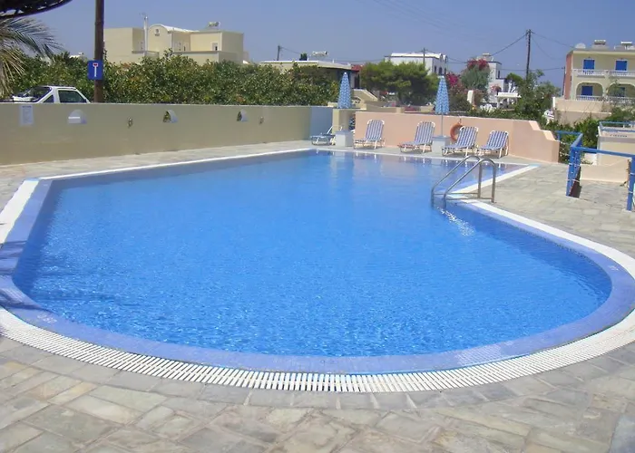 Avra 2* Santorini Island