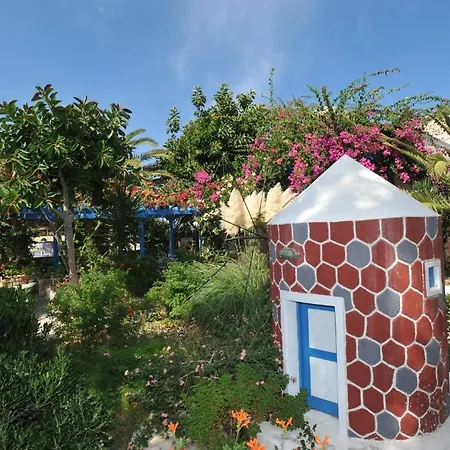 Hotel Avra