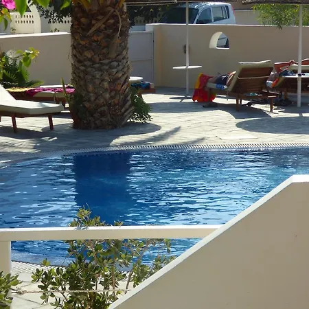 Avra 2* Santorini Island