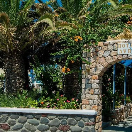 Hotel Avra Kamári