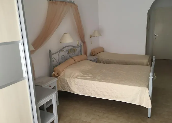 Hotel Avra Santorini Island