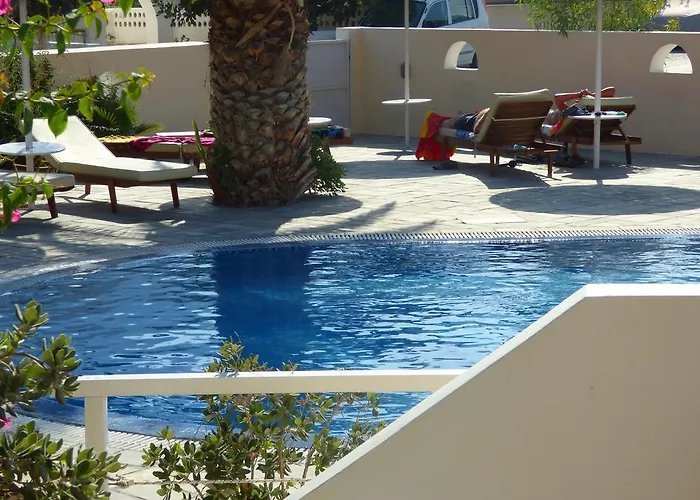 Avra 2* Santorini Island